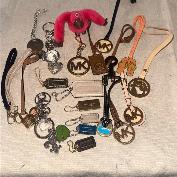 Coach Michael Kors Kipling monkey & others Hang Tags Purse Charms Lot - Picture 14 of 14